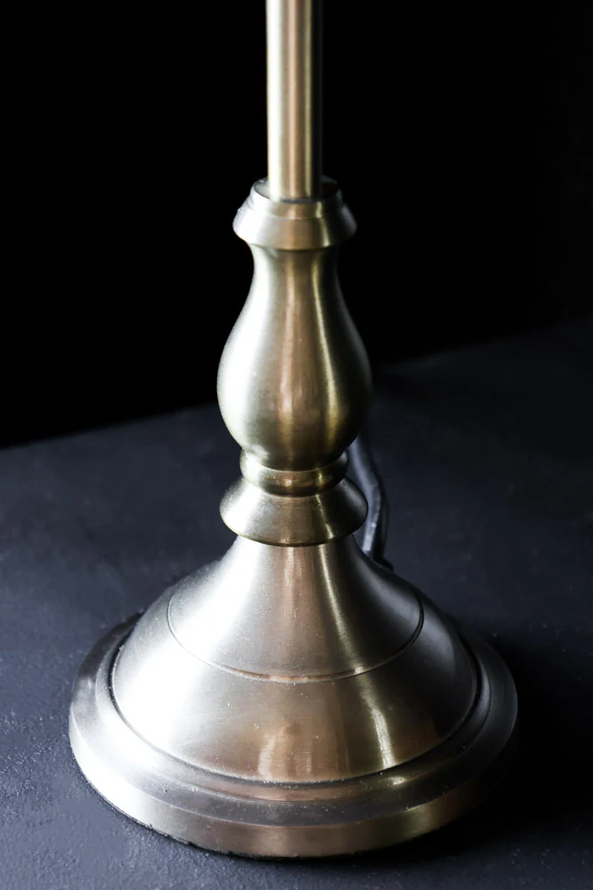 Winifred Green Velvet Fringe Table Lamp - Image 8